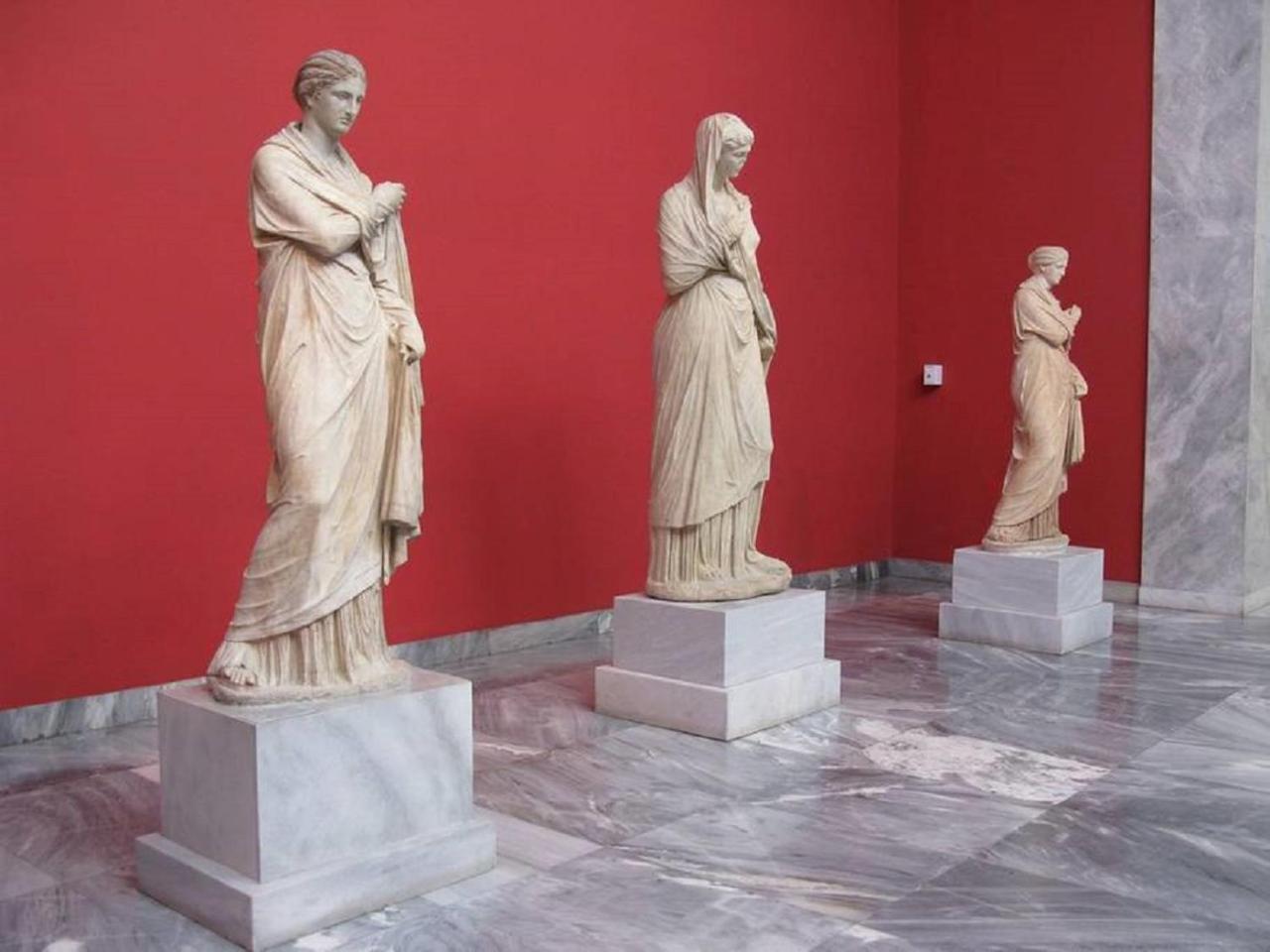 Jupiter Boutique Apartment Next To Athens Museum Екстериор снимка