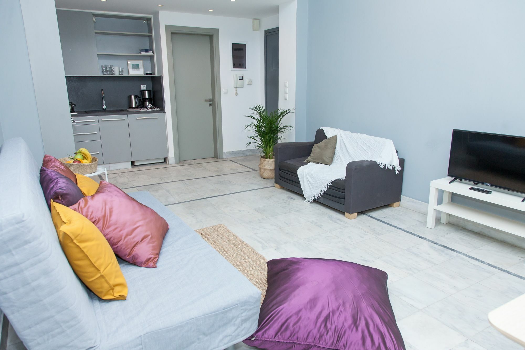 Jupiter Boutique Apartment Next To Athens Museum Екстериор снимка